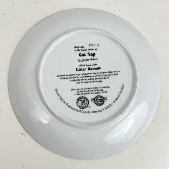 Vintage “Cat Nap” Litter Rascals Collectors Plate - Picture 5 of 6